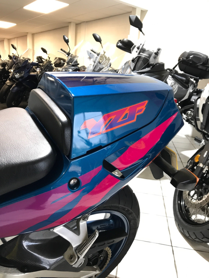 Yamaha YZF750R