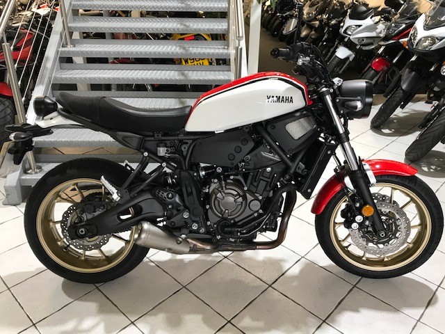 Yamaha XSR700