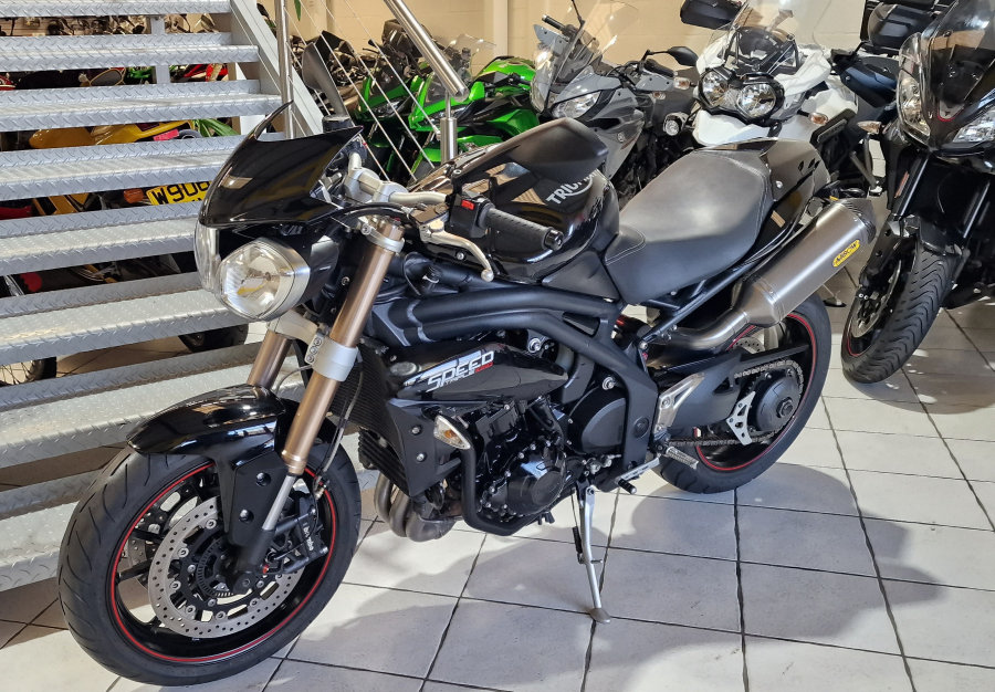 Triumph SPEED TRIPLE 1050