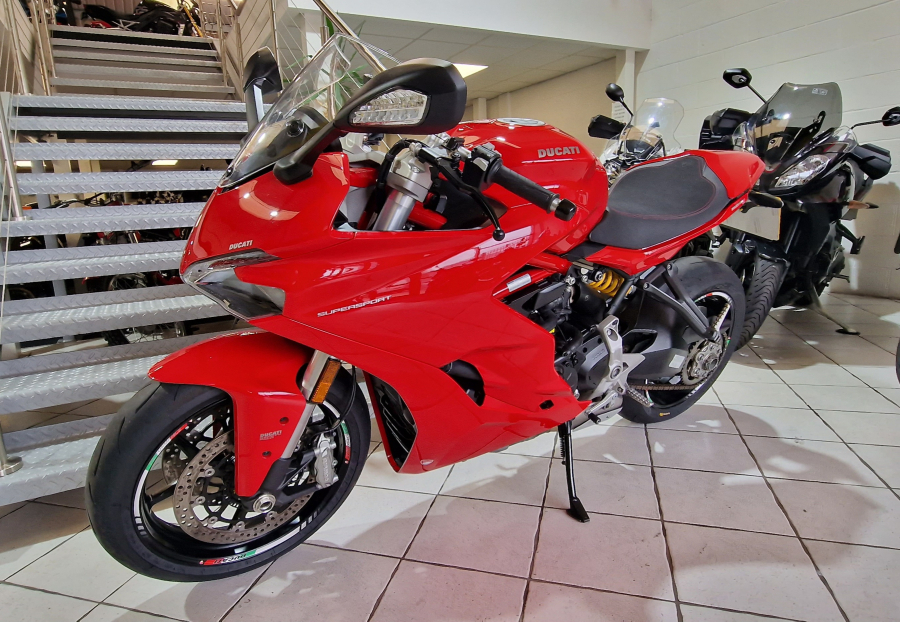 Ducati SUPERSPORT