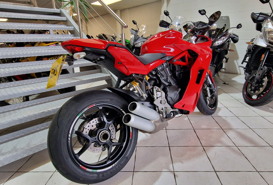 Ducati SUPERSPORT