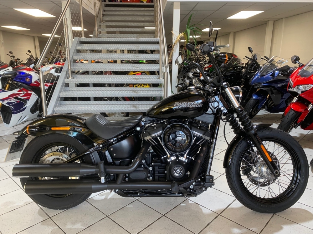Harley-Davidson FXBB STREET BOB 1745cc