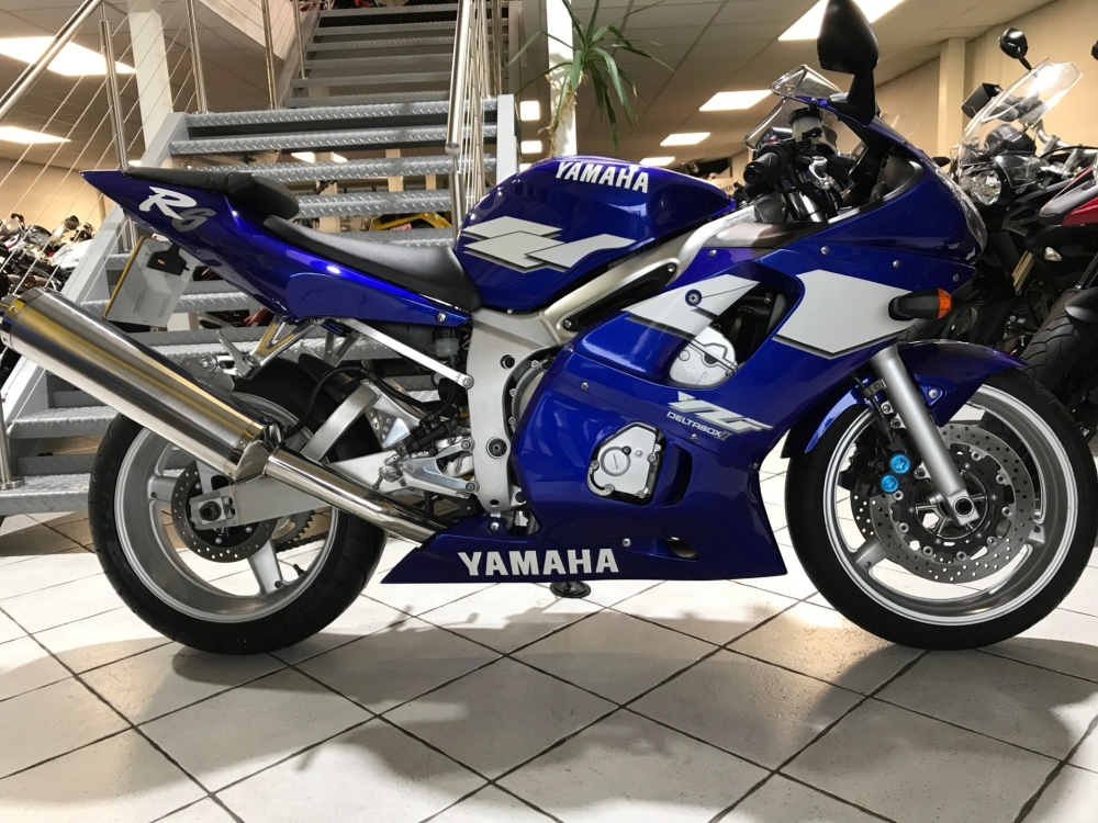 Yamaha R6 YZF- R6