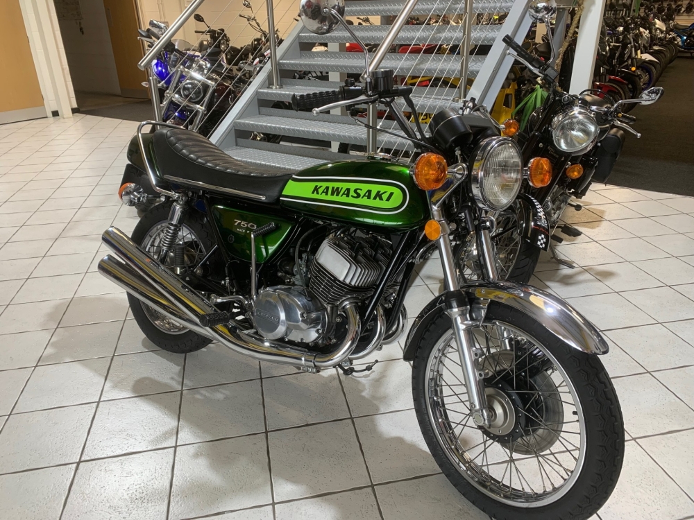 Kawasaki KH 750 H2 Mach iv