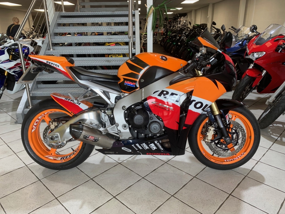 Honda CBR1000 RR FIREBLADE