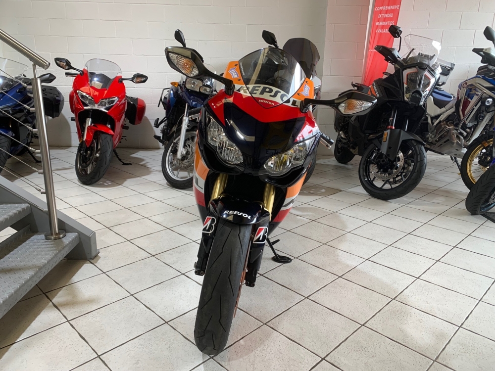 Honda CBR1000 RR FIREBLADE