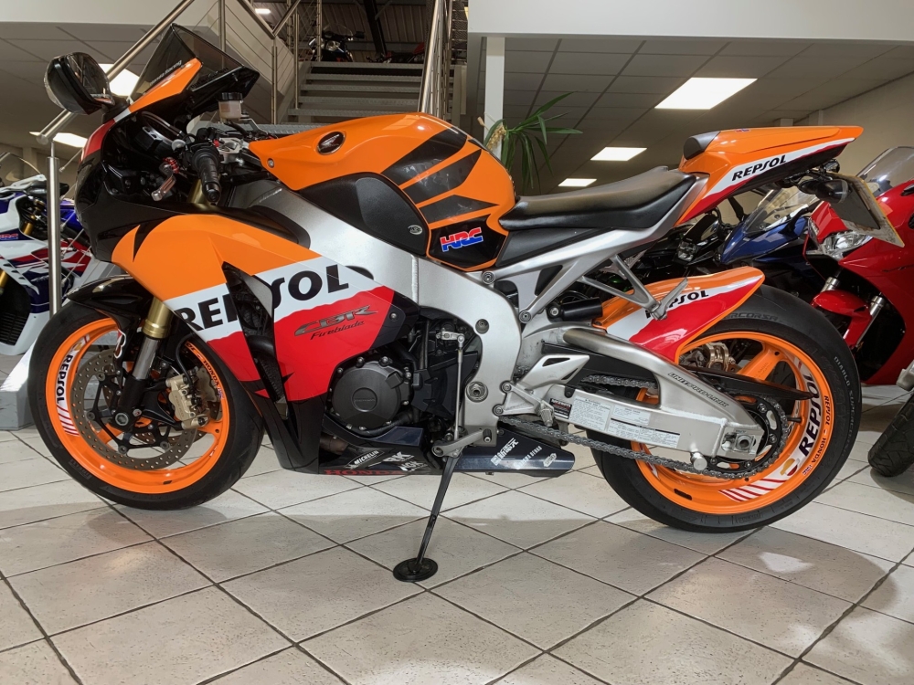 Honda CBR1000 RR FIREBLADE