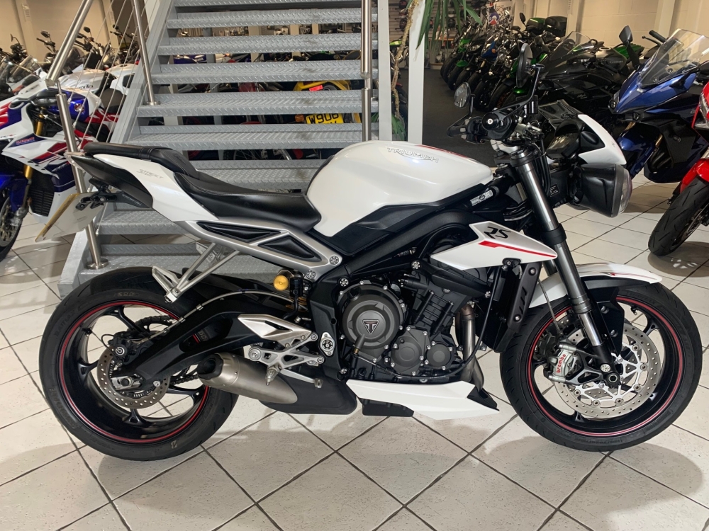Triumph Street Triple 765 RS