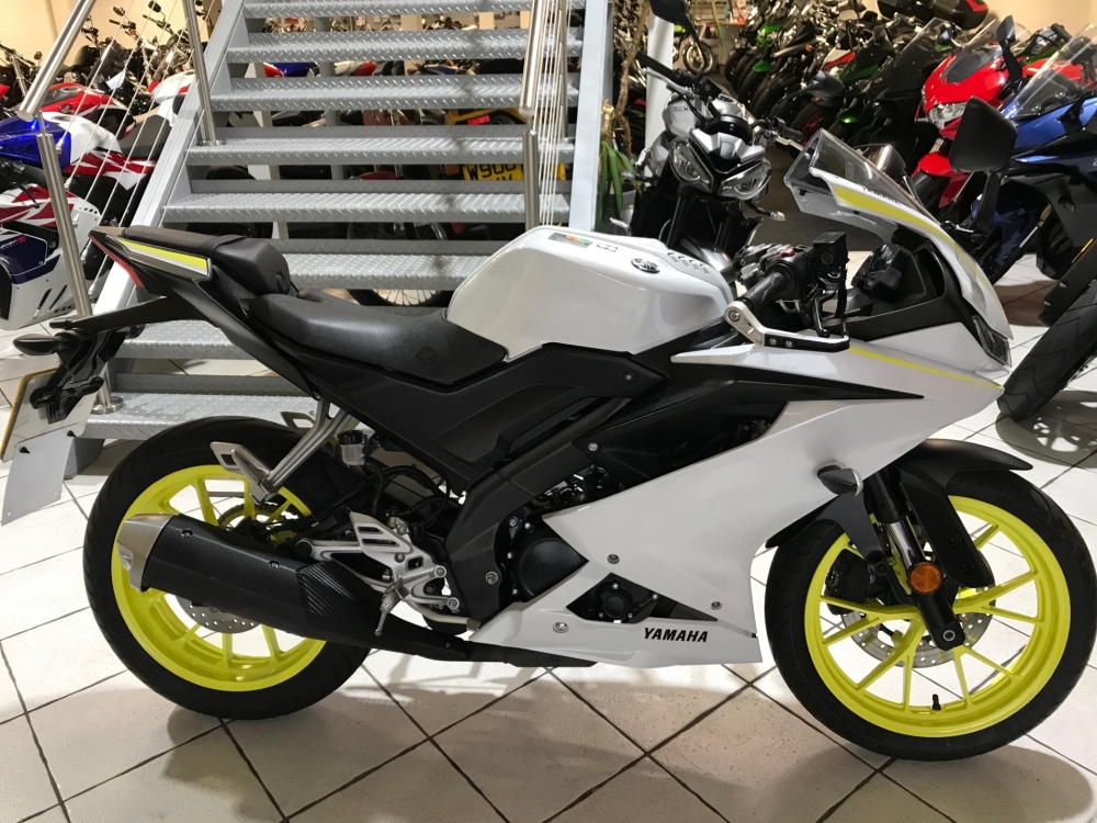 Yamaha YZF 125 R