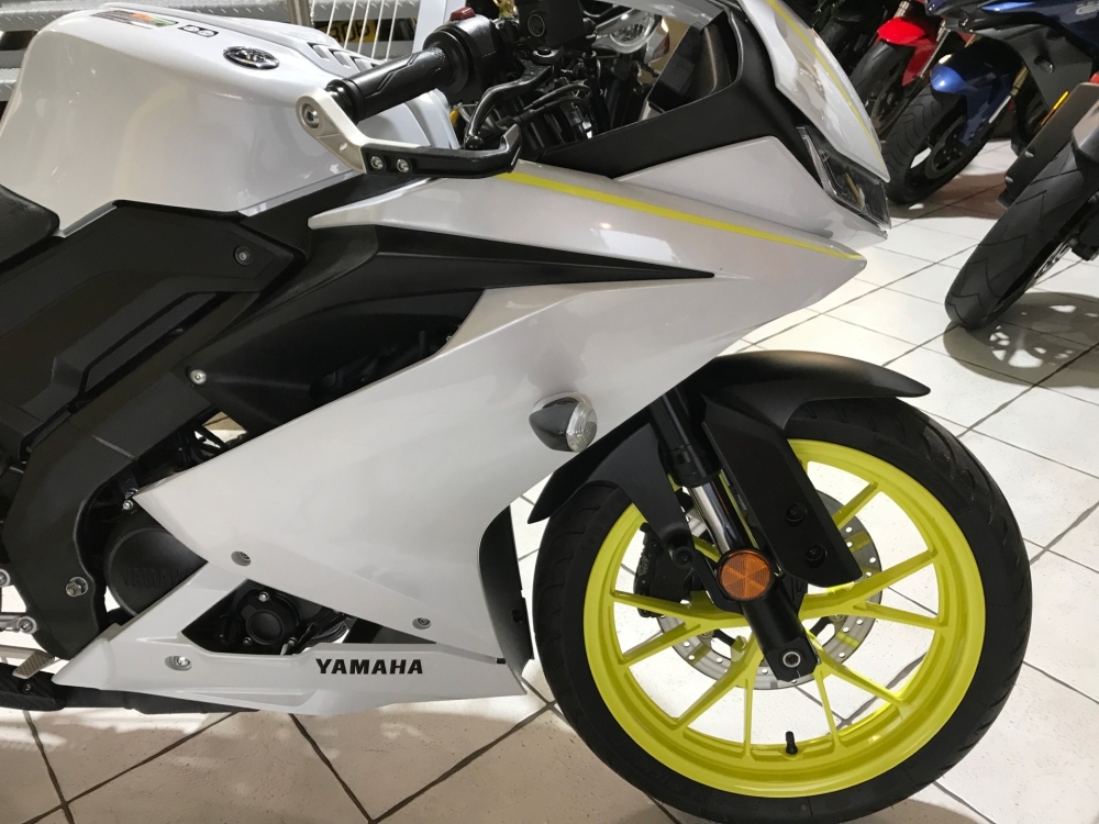 Yamaha YZF 125 R