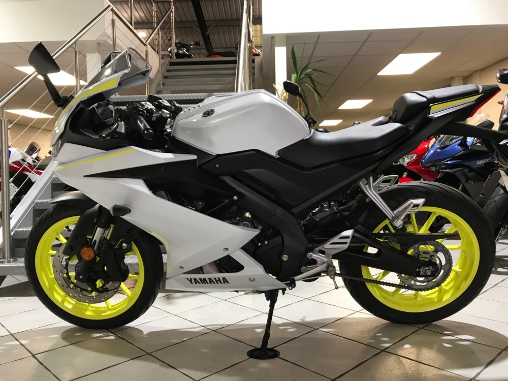 Yamaha YZF 125 R