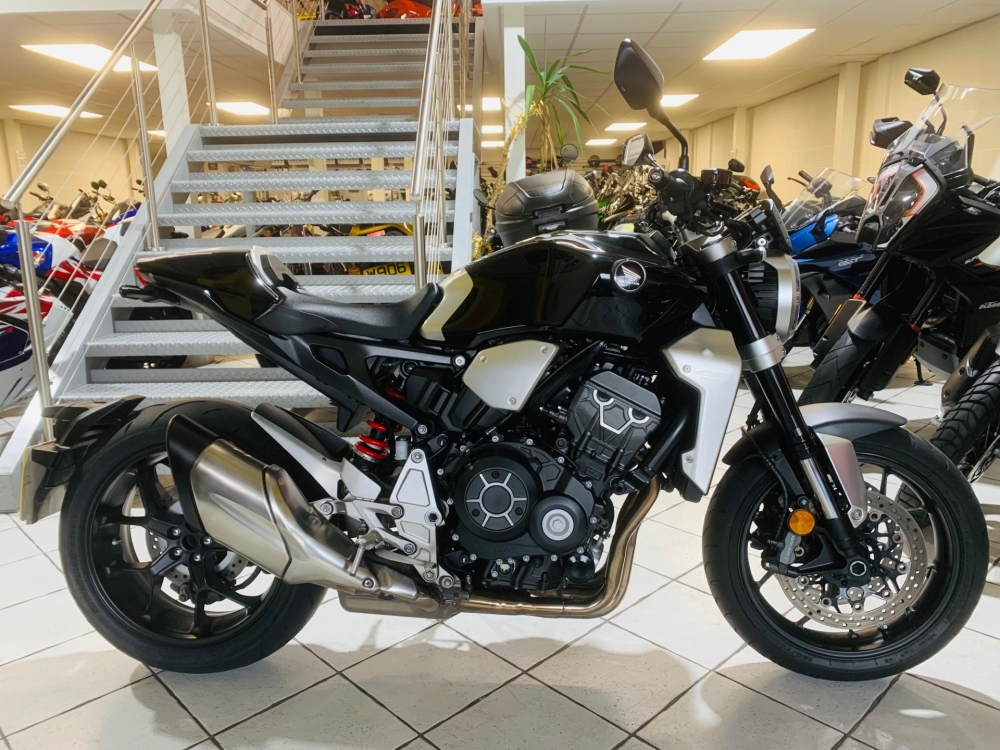 Honda CB1000R Plus +
