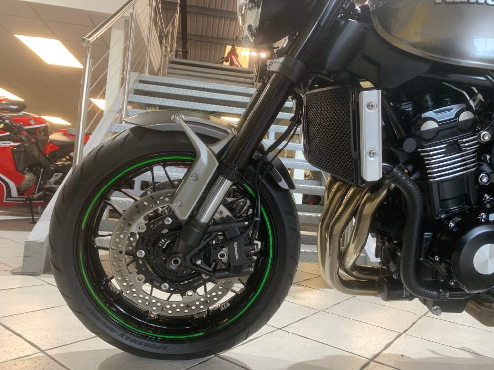 Kawasaki Z900RS