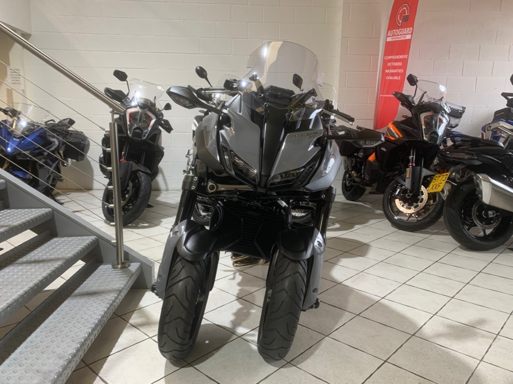 Yamaha Niken GT