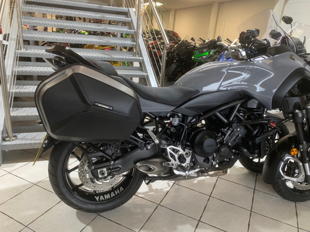 Yamaha Niken GT