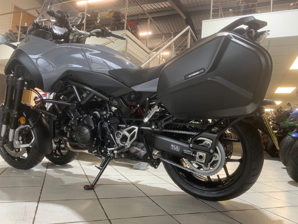 Yamaha Niken GT