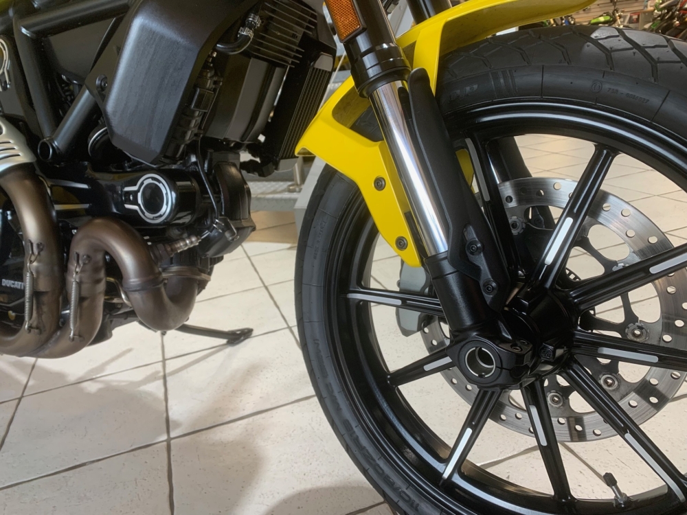 Ducati Scrambler 800