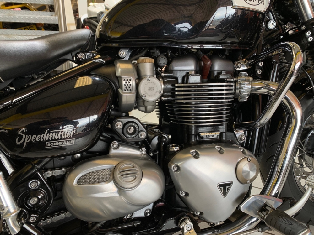 Triumph Speedmaster 1200