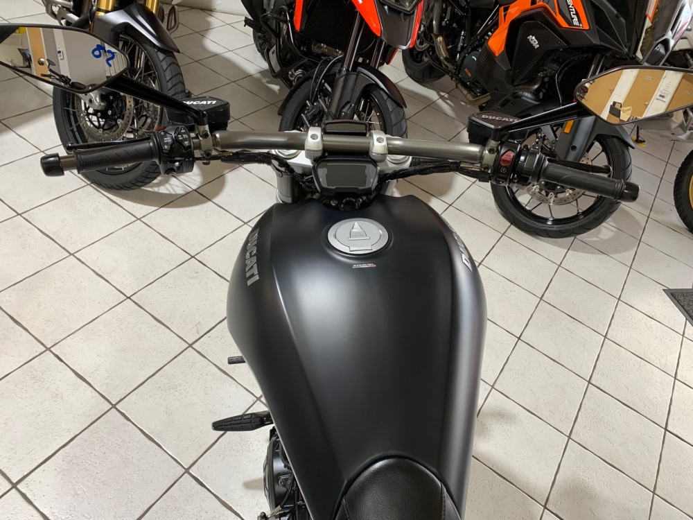 Ducati X Diavel