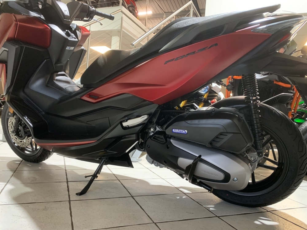 Honda Forza 125