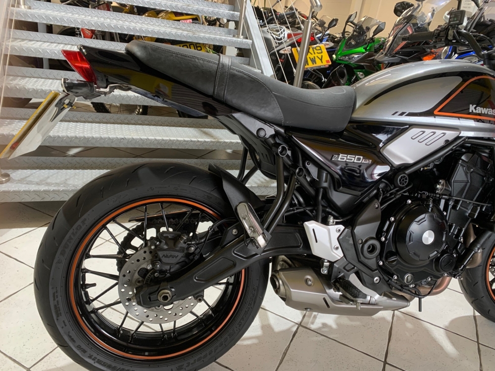 Kawasaki Kawasaki Z650 RS
