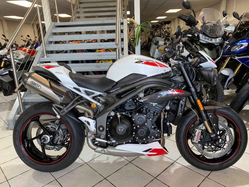 Triumph SPEED TRIPLE 1050 RS