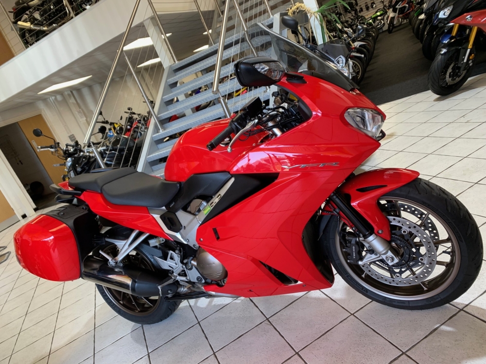Honda VFR 800