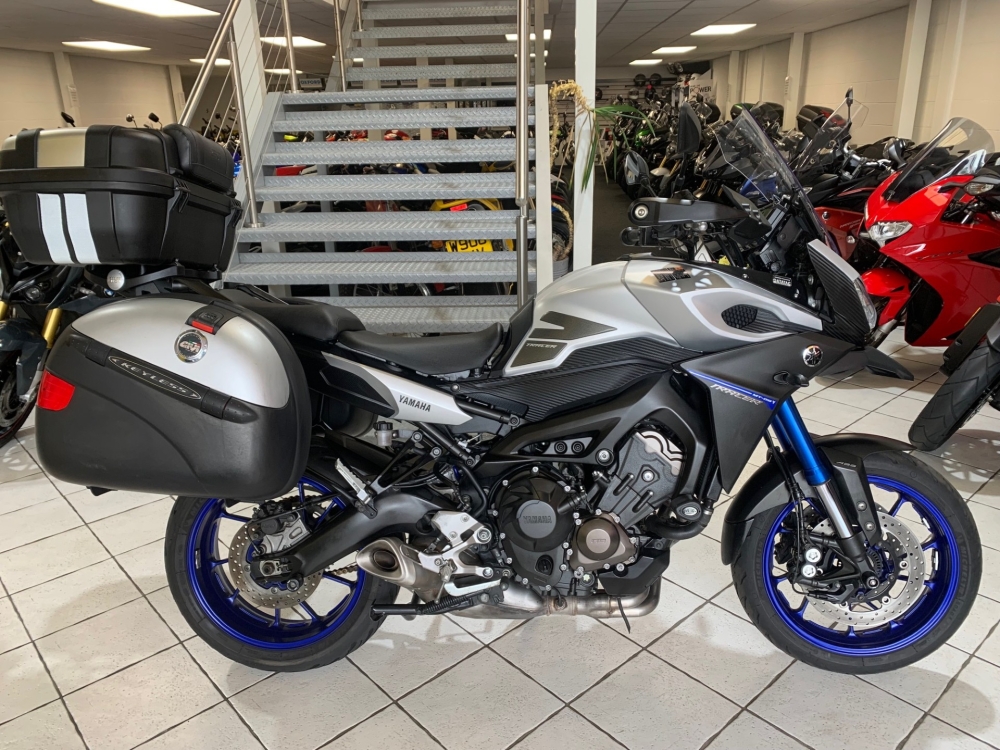 Yamaha Tracer 900