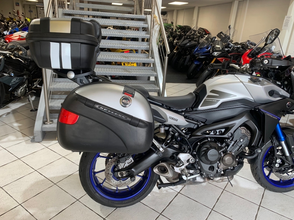 Yamaha Tracer 900