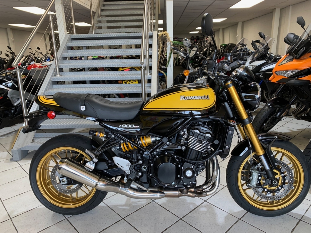 Kawasaki Z900 RS SE