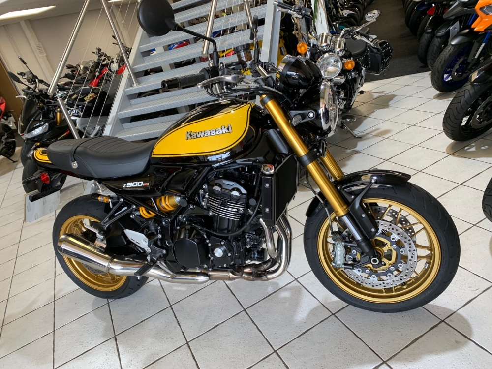 Kawasaki Z900 RS SE