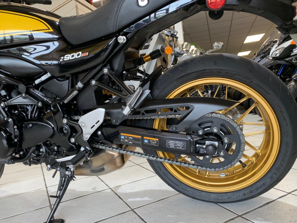 Kawasaki Z900 RS SE