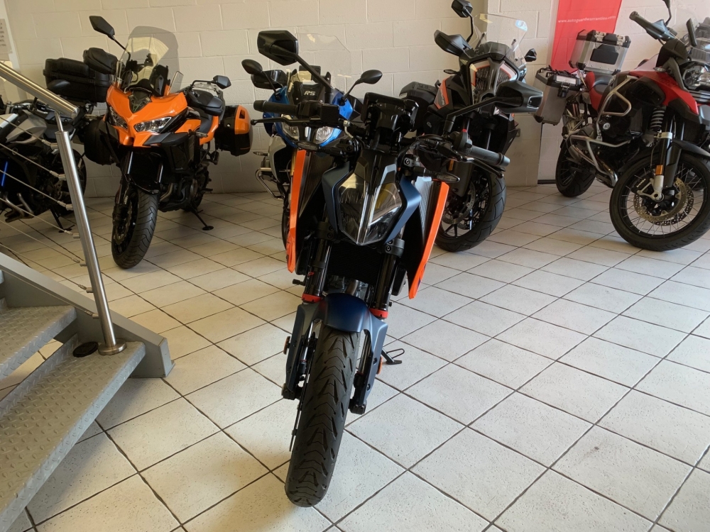 KTM Duke 125
