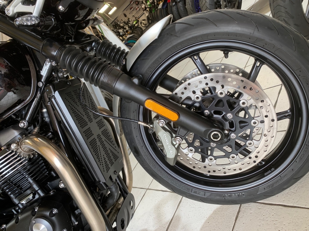 Triumph Speed Twin 1200
