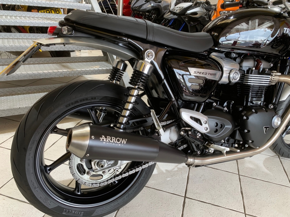 Triumph Speed Twin 1200
