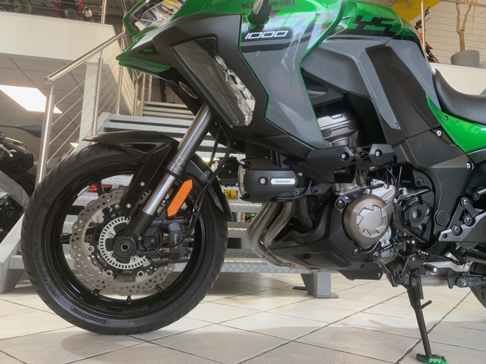 Kawasaki Versys SE GT 1000