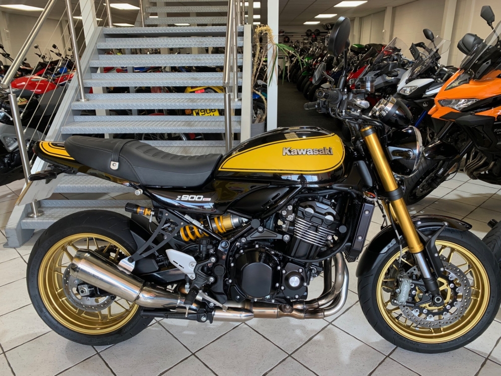 Kawasaki Z900 RS SE