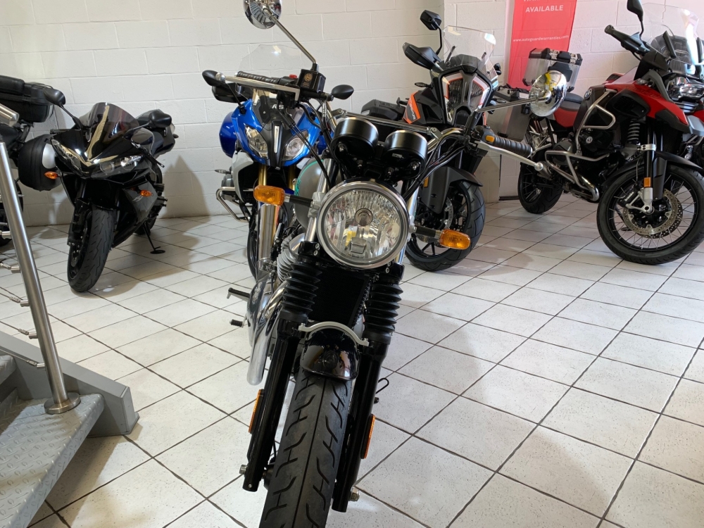 Royal Enfield Interceptor 650