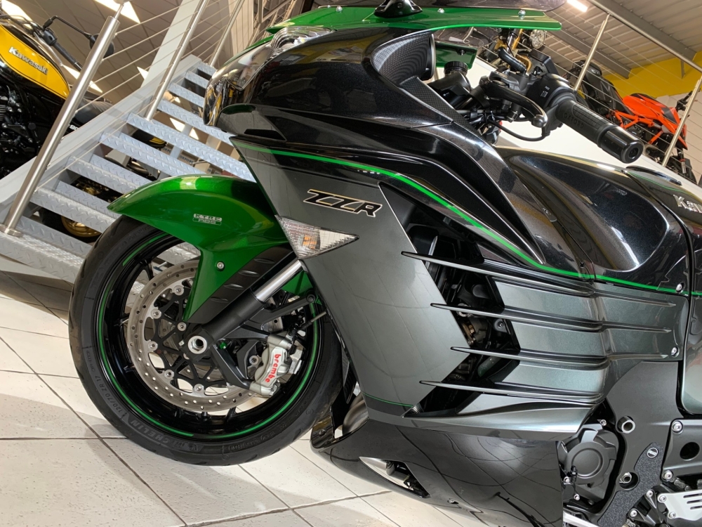 Kawasaki ZZR1400 Performance Sport