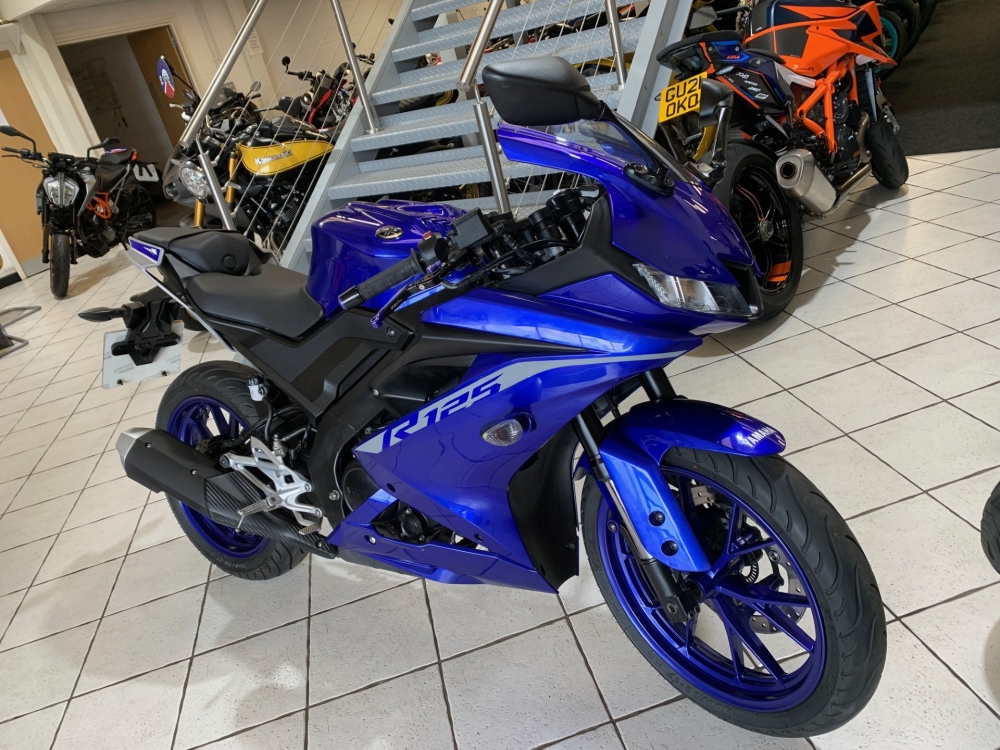 Yamaha R125