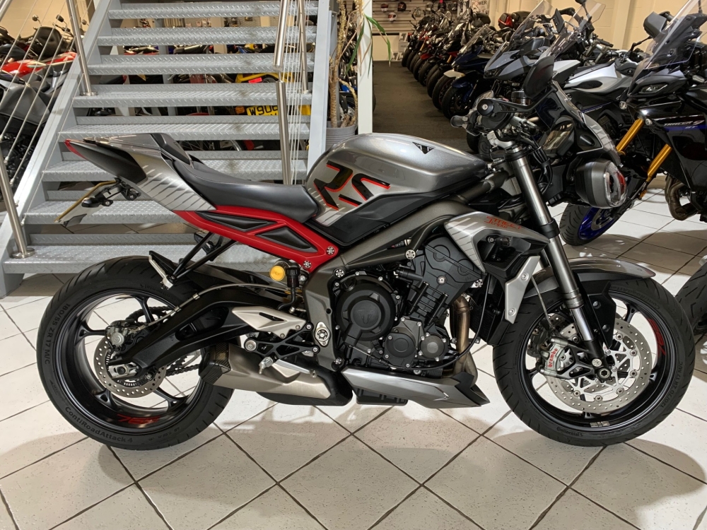 Triumph Street Triple 765 RS