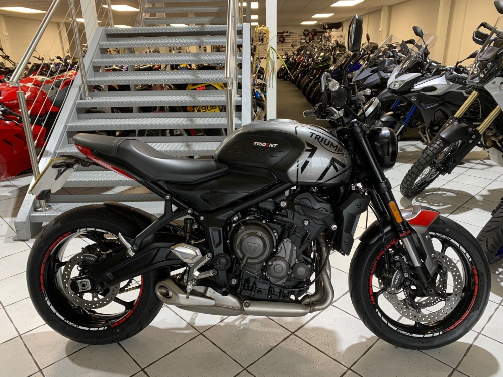 Triumph Trident 660