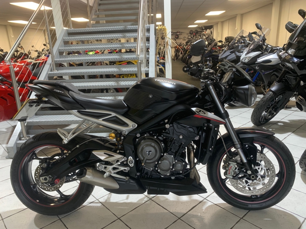 Triumph Street Triple 765 RS