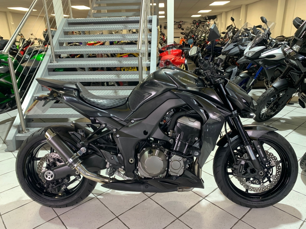 Kawasaki Z1000