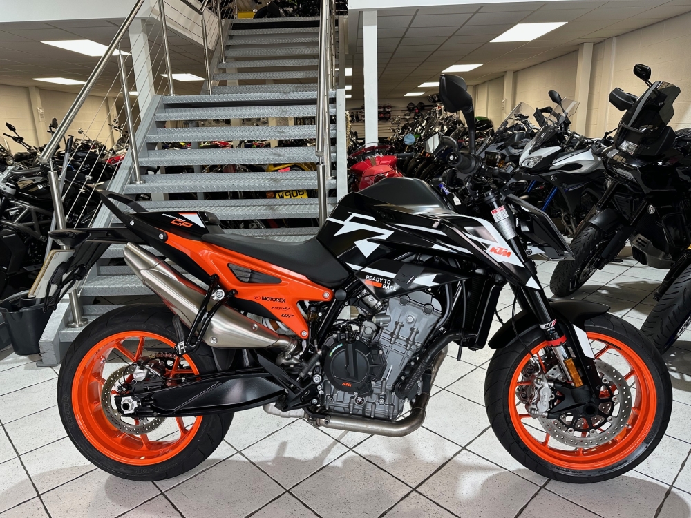 KTM 890 Duke GP