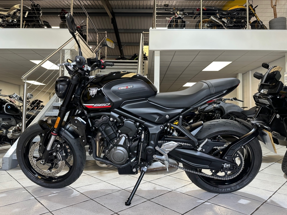 Triumph Trident 660