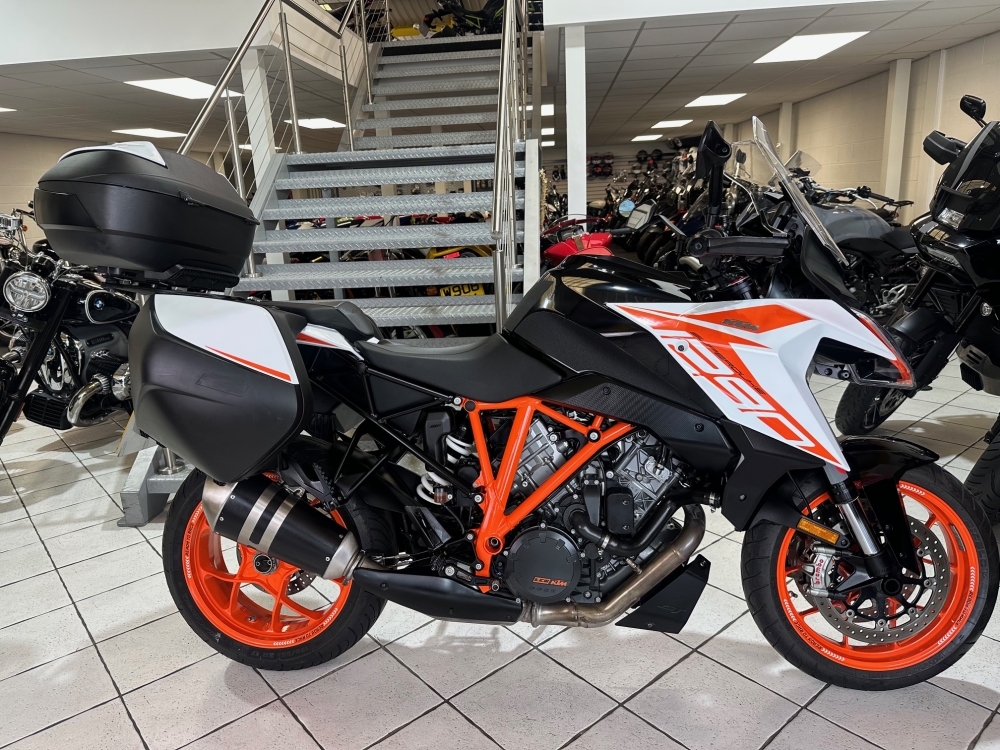 KTM SuperDuke GT