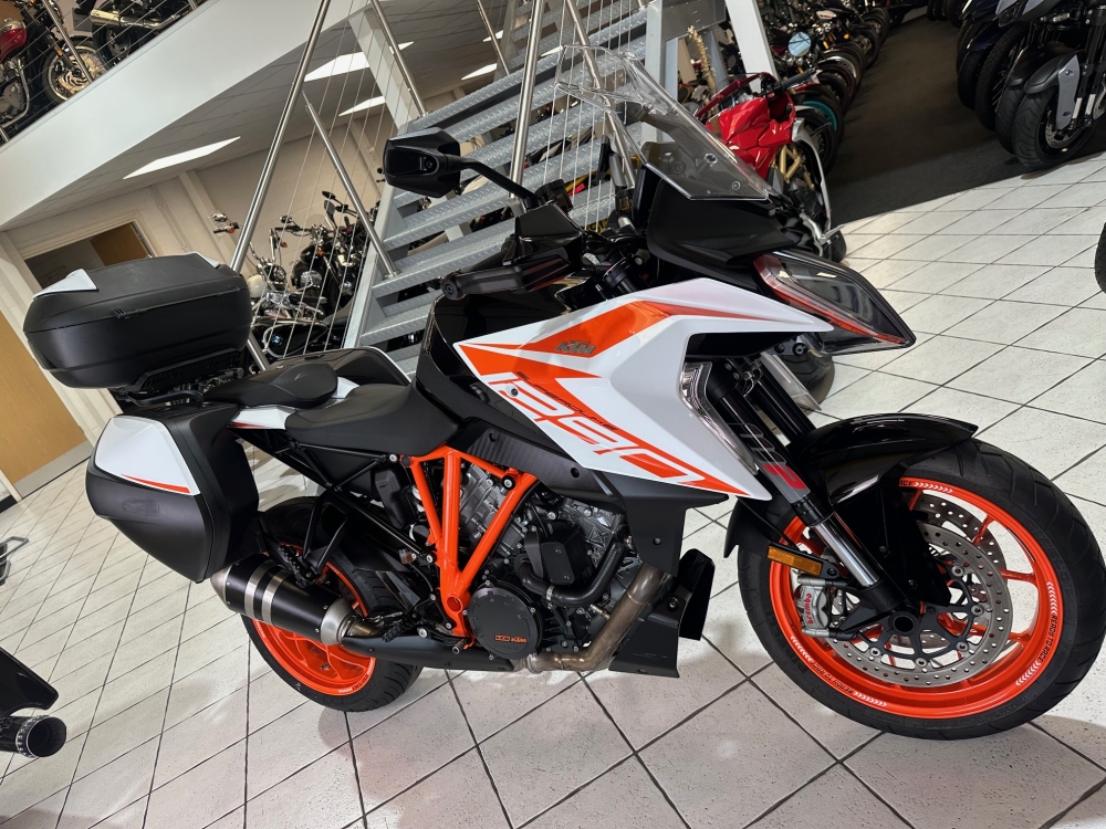 KTM SuperDuke GT