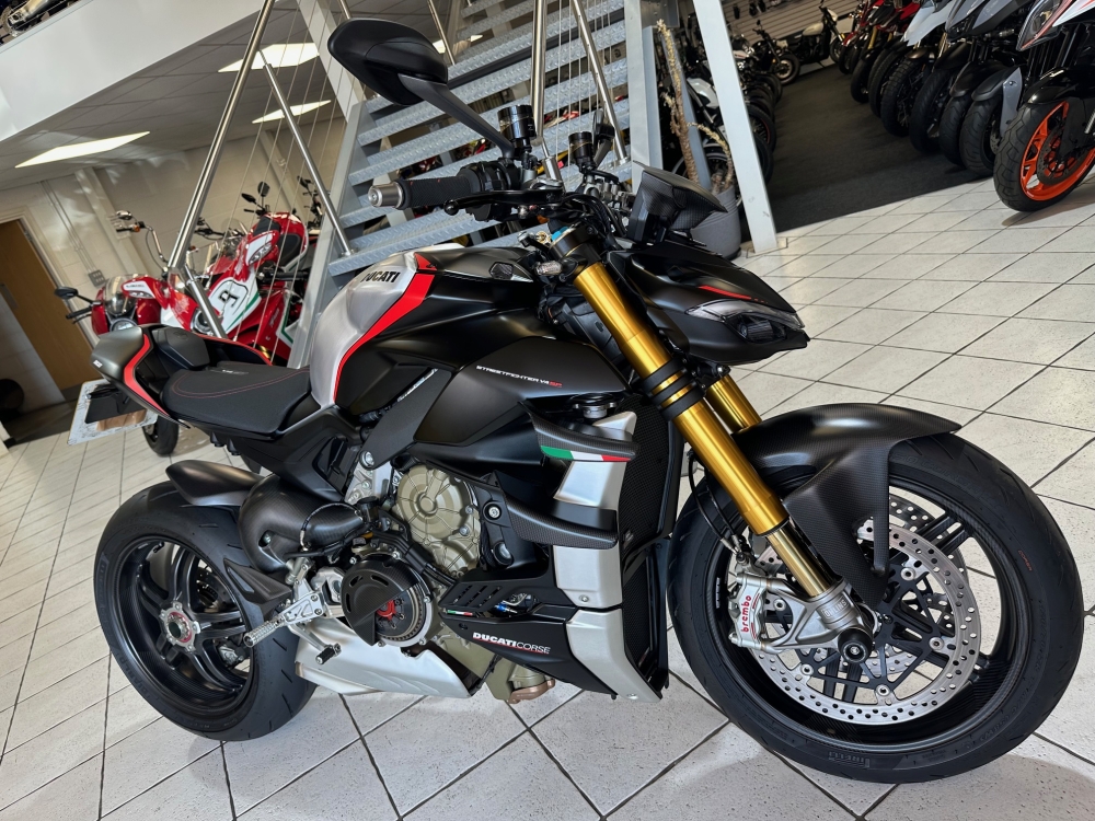 Ducati Streetfighter V4 SP