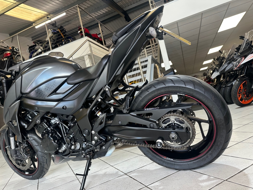 Suzuki GSX-S750